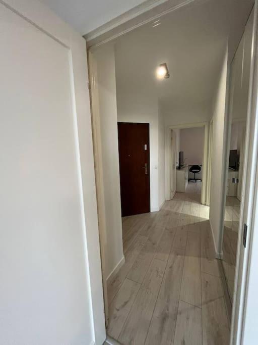 New Apartment Old Town -6 People - 200M Town Hall Вроцлав Екстер'єр фото