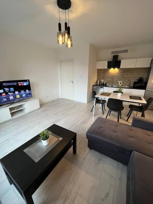 New Apartment Old Town -6 People - 200M Town Hall Вроцлав Екстер'єр фото